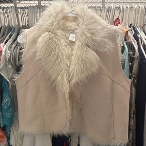 Cache Cream Faux Fur Vest